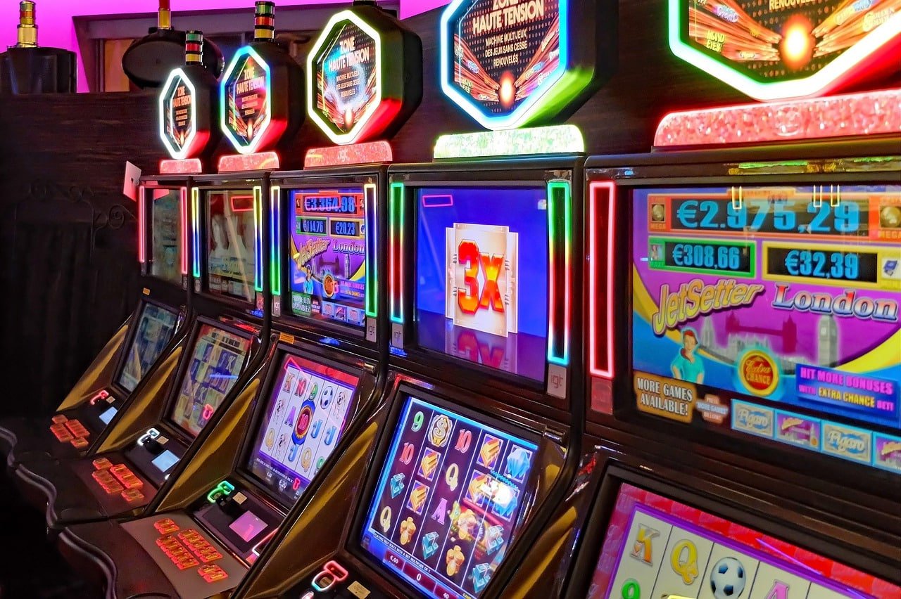 Gold Slot Games section on ceobet with bright gold themed mobile layout